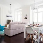 Апартаменты Baixa Deluxe *